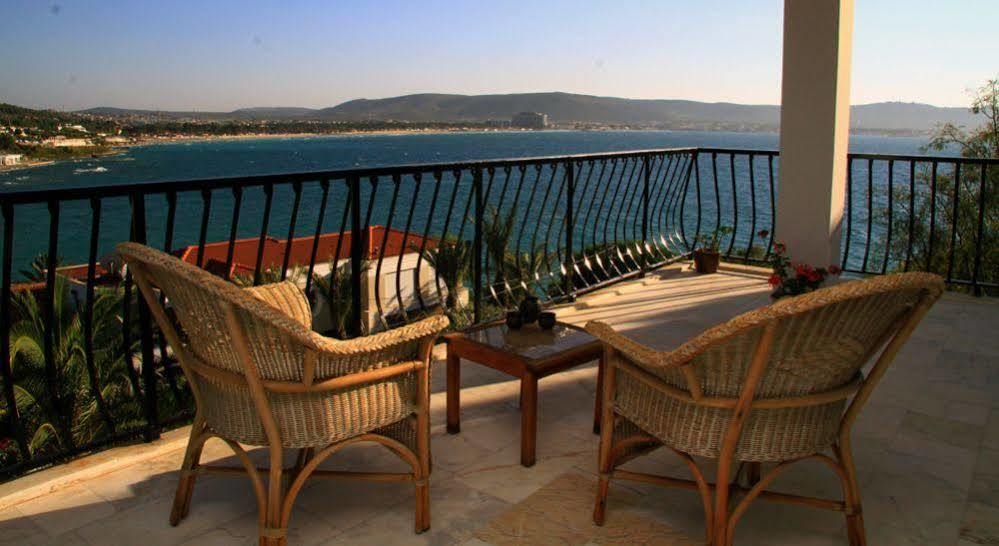 Limonlu Ev Ardic Hotel Alacatı Bagian luar foto